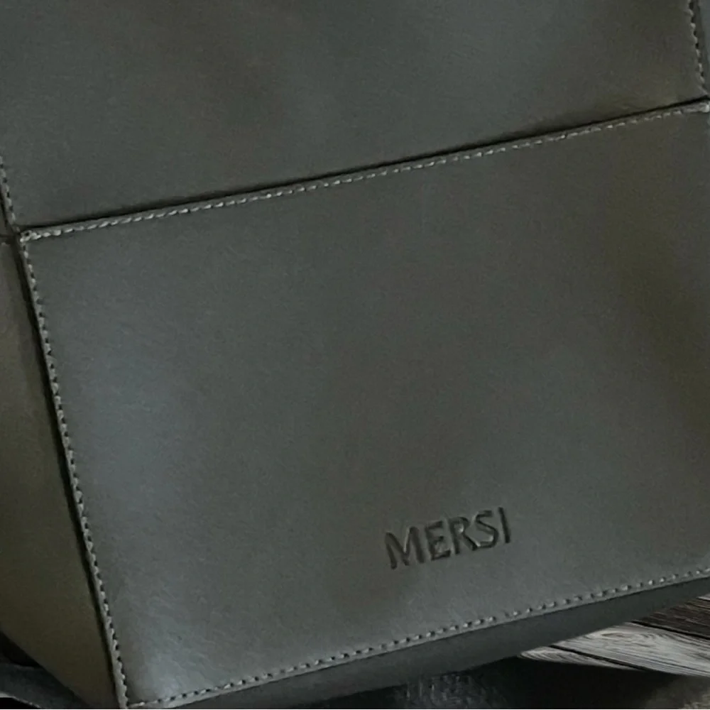 Mersi Vegan Leather Demi Bucket Bag With Detachable Straps Gray